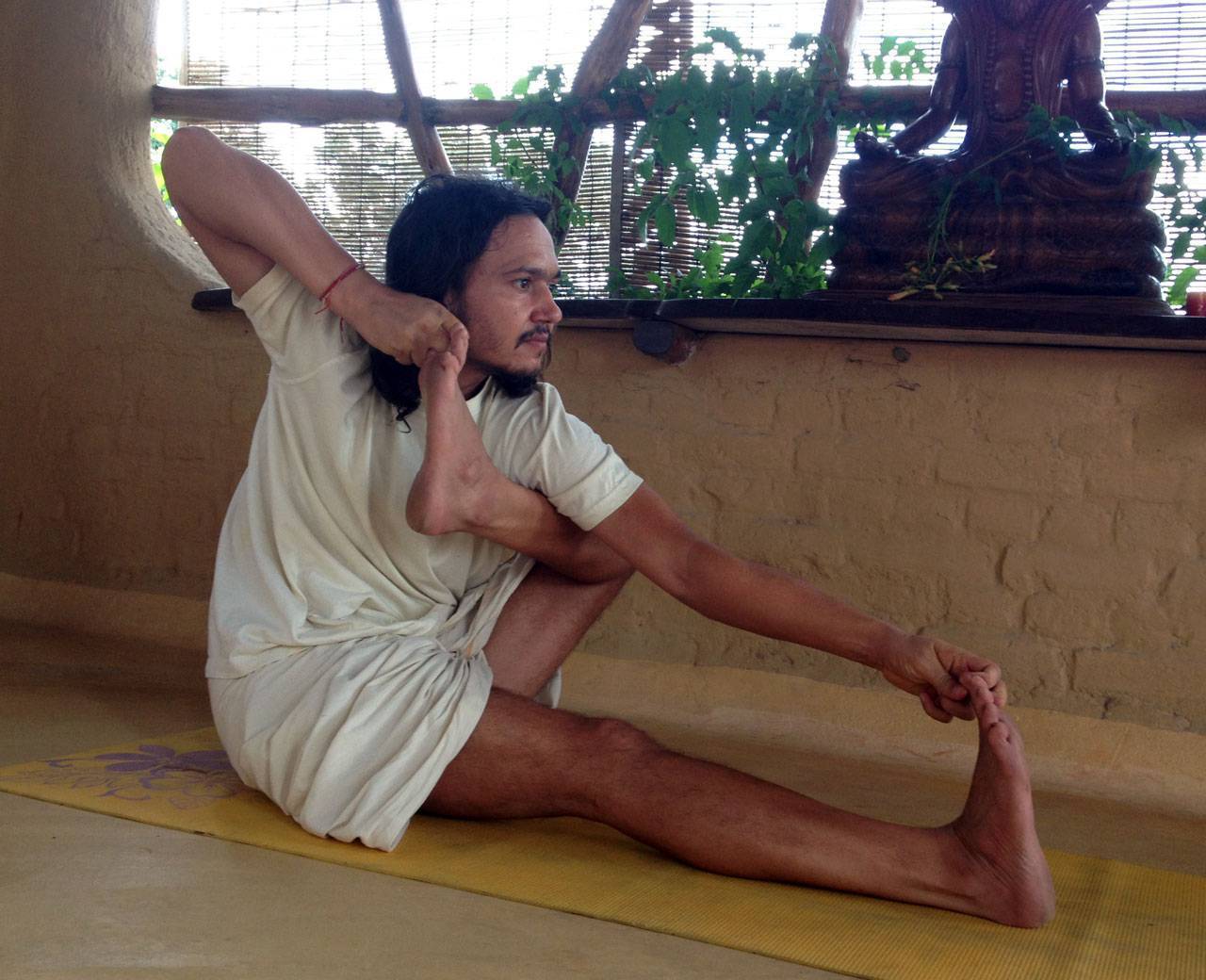 Кундалини-йога для начинающих дома. 7 видео с майей файнс