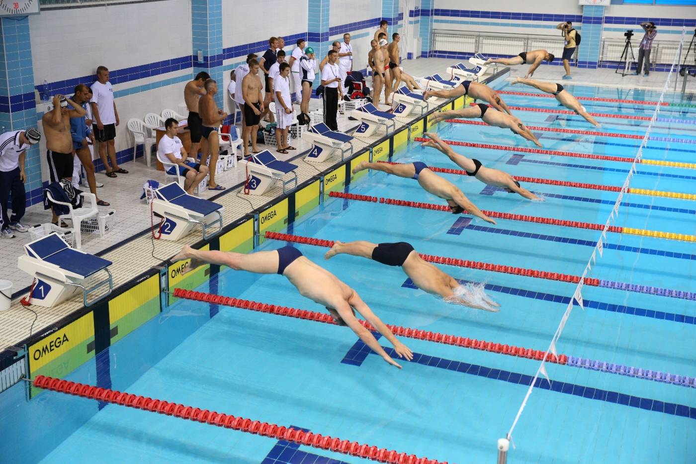 Почему участие в любительских соревнованиях по плаванию это лучшая тренировка
