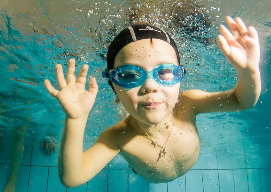 Очки для плавания с диоптриями: какие бывают и как выбрать?