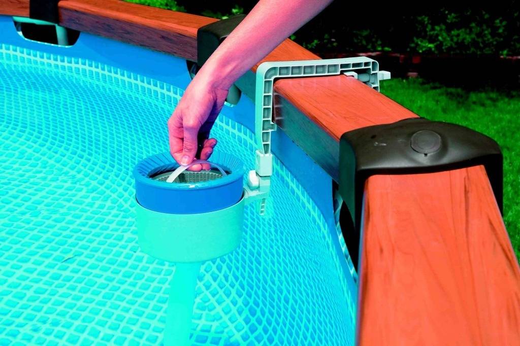 Что такое скиммер для бассейна: навесной и встроенный, плавающее устройство, назначение и правила монтажа