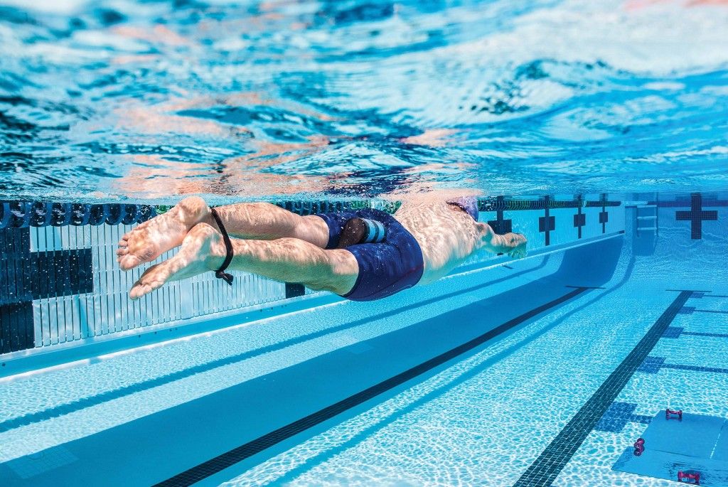5 лучших упражнений в бассейне