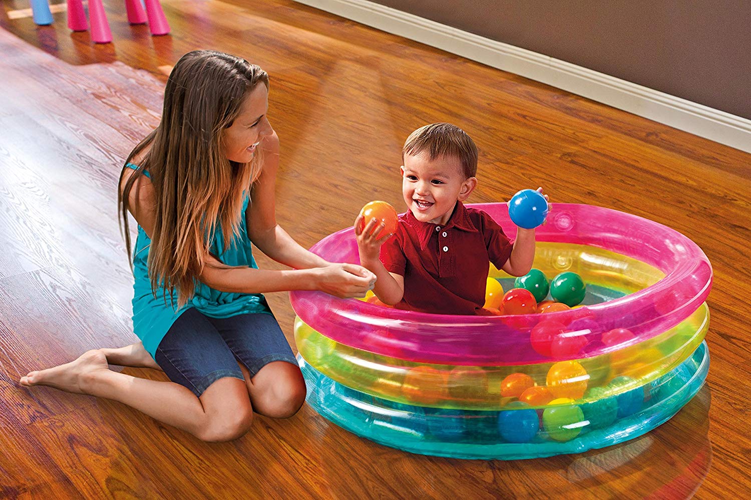 Сухой бассейн — плюсы и минусы для ребенка