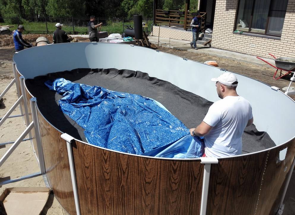 Как самостоятельно установить пластиковый бассейн на дачном участке
