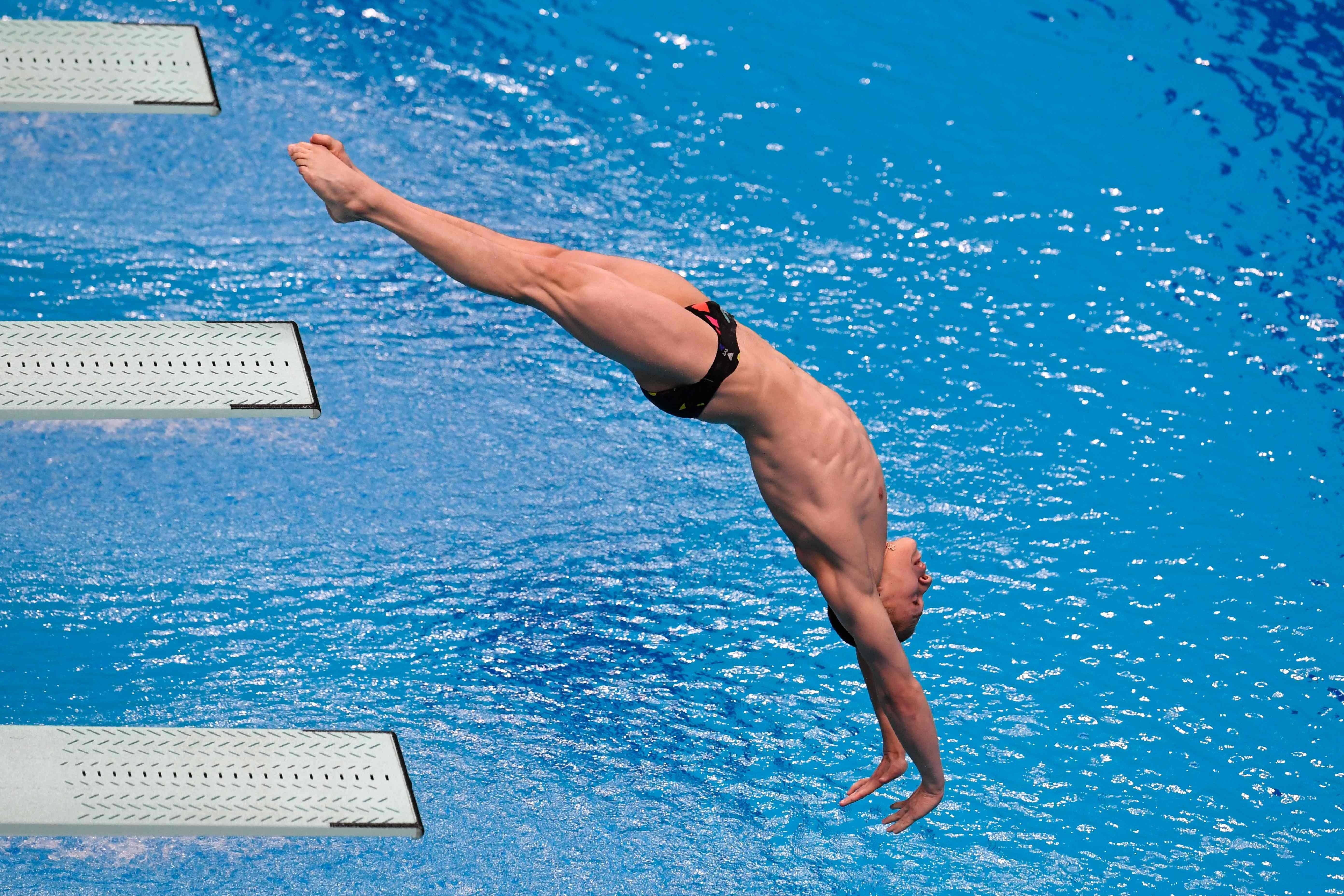 Что такое прыжки в воду? что за вид спорта?