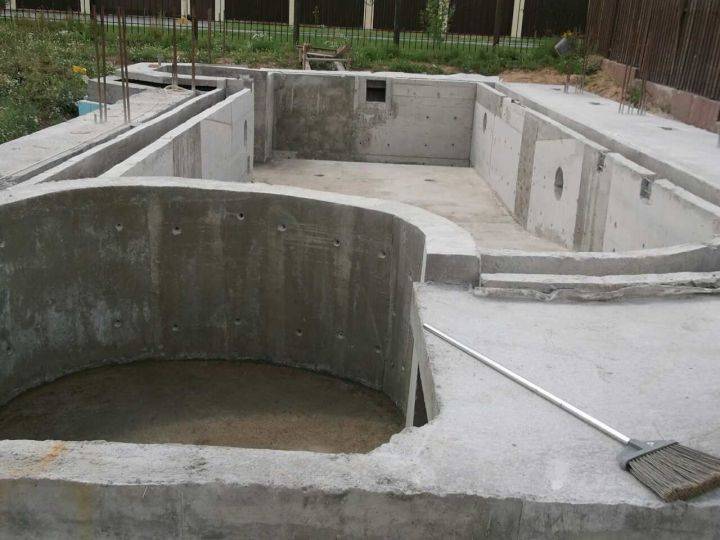 Ремонт бетонного бассейна: как отремонтировать бетонный бассейн, что делать, если нужен капитальный ремонт - morevdome.com