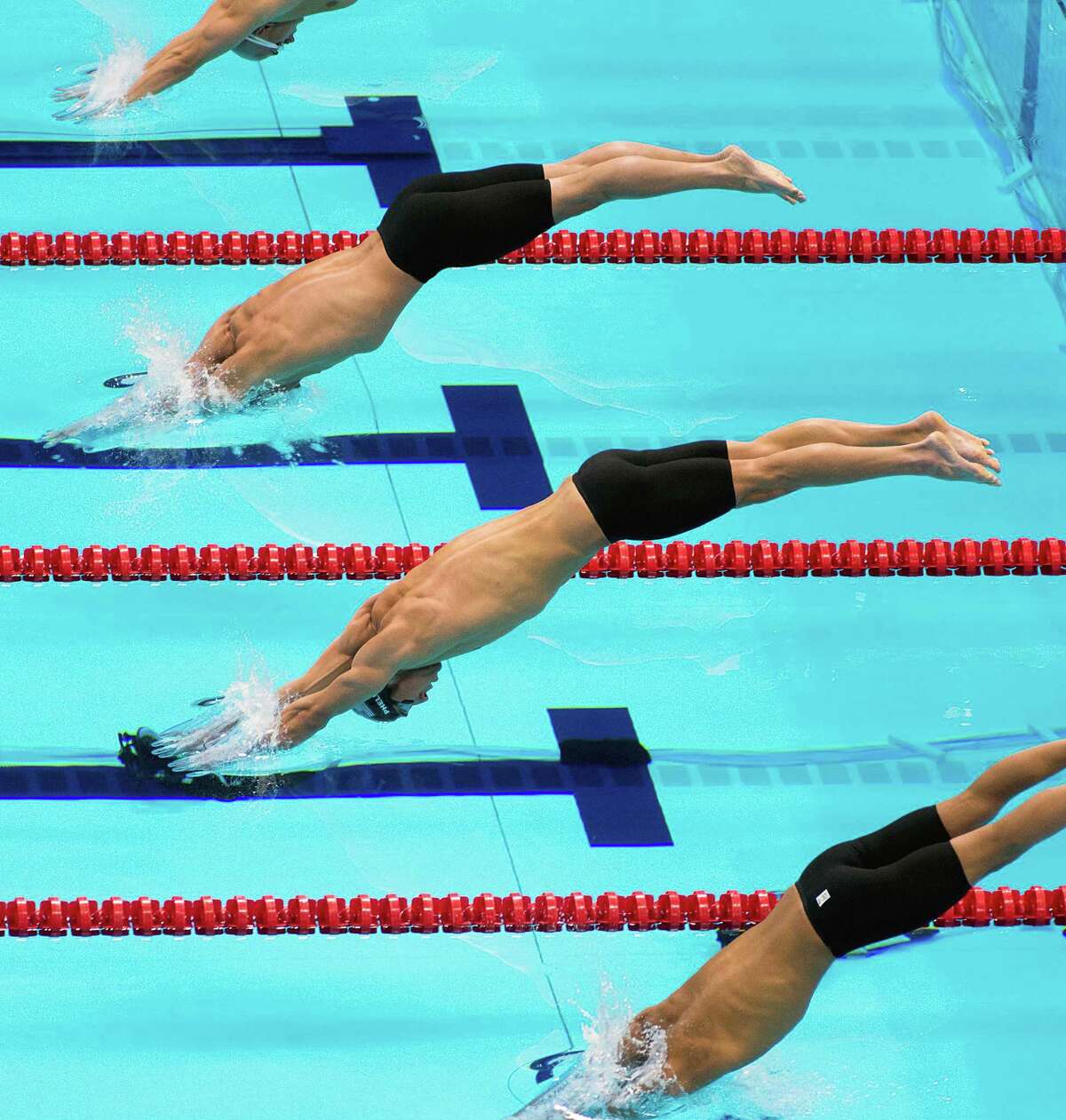 Комплексное плавание - порядок стилей в индивидуальных заплывах и эстафете, техника, дистанции, нормативы и разряды