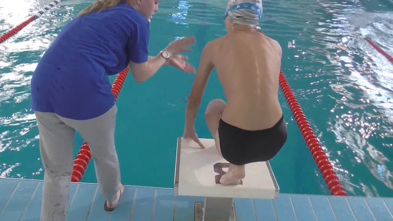 Как правильно плавать в бассейне - техника для начинающих взрослых и детей, учимся плыть быстро и не уставать