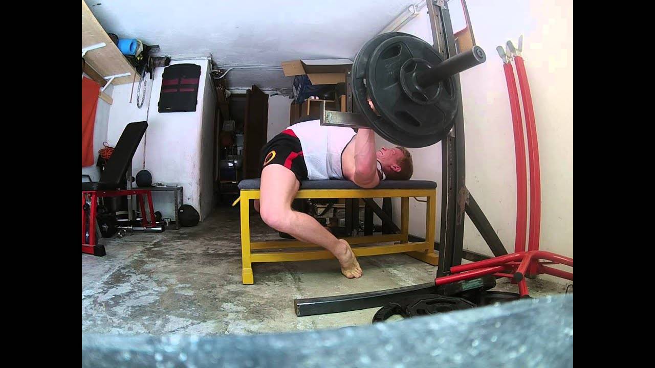 Как пожать 150 кг или все о технике выполнения жима лежа