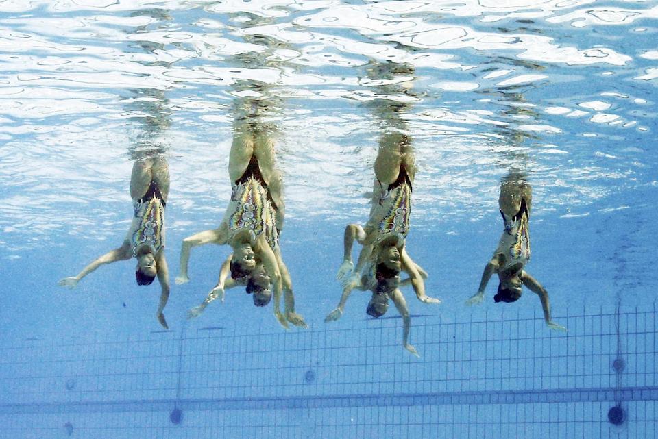 У россии опять два золота в синхронном плавании! а как чемпионки выглядят в реальной жизни?