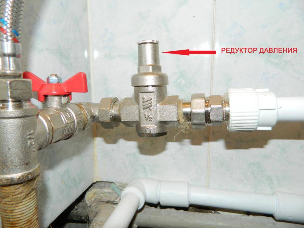 Как почистить редуктор давления воды в квартире и в частном доме, какие способы чистки существуют
