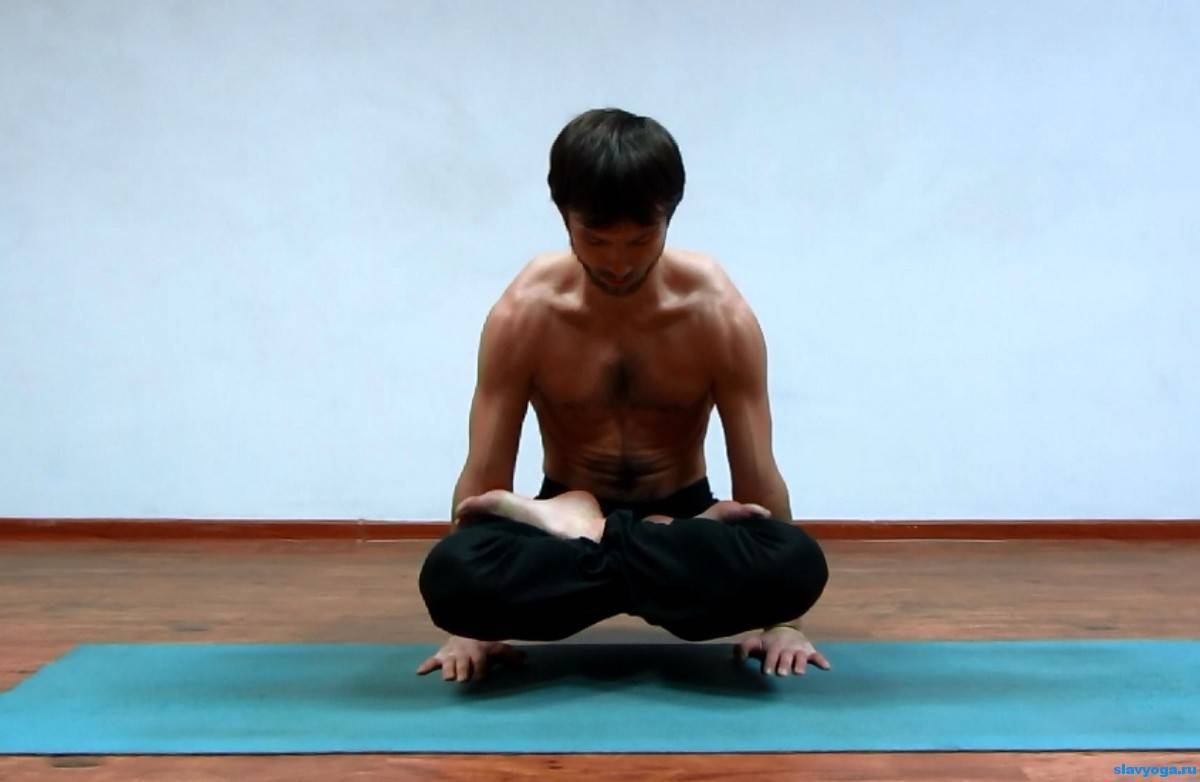 Эффективное укрепление рук и пресса: боковая планка в йоге – васиштханаса