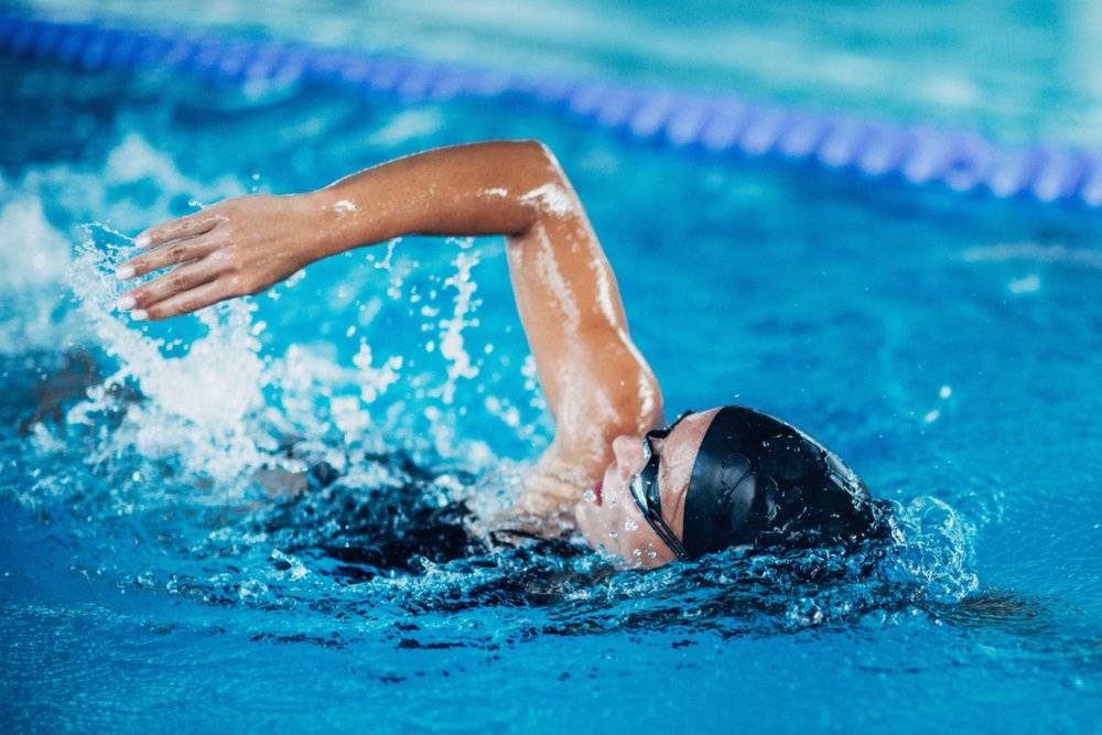 Плавание для похудения: миф или доступная реальность?