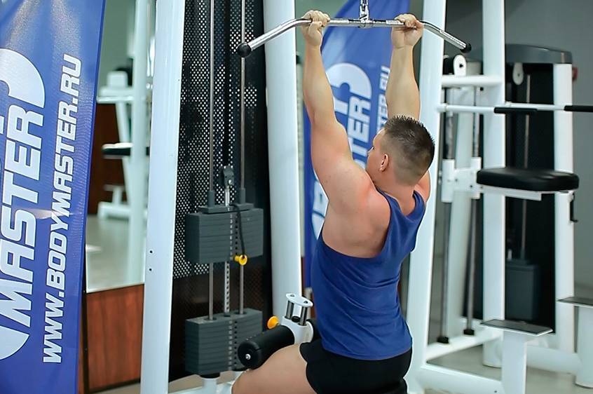 Lat Pulldown верхний блок