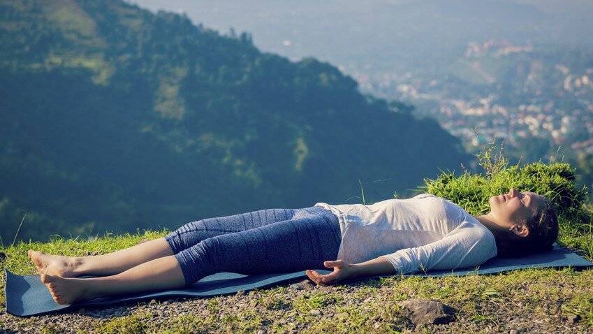 Медитация для сна: 7 упражнений, которые помогут справиться с бессонницей :: инфониак