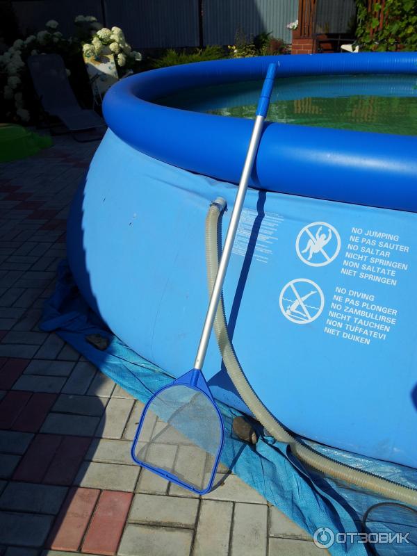 Как откачать воду из бассейна без насоса. видеоматериалы насосного оборудования. оборудование с песочной помпой