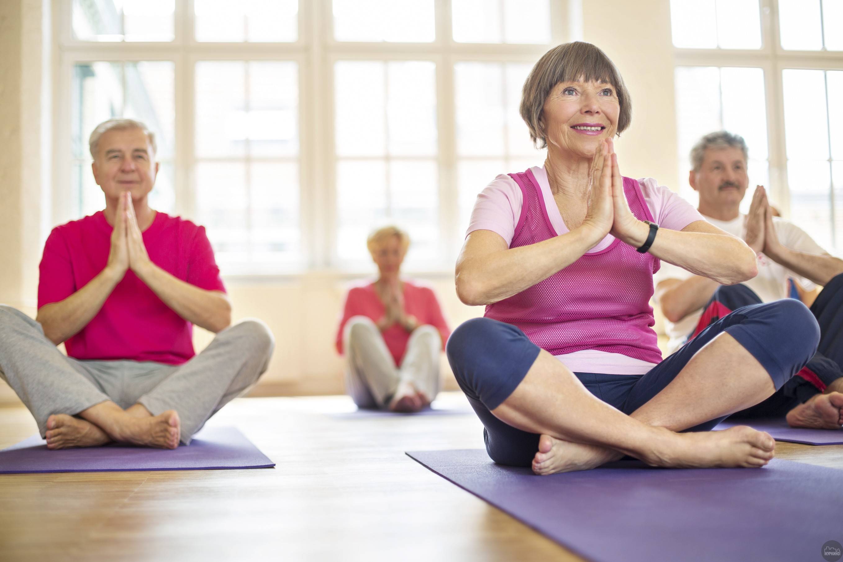 Йога для женщин после 50 лет: лучшие упражнения и рекомендации для удачного начала