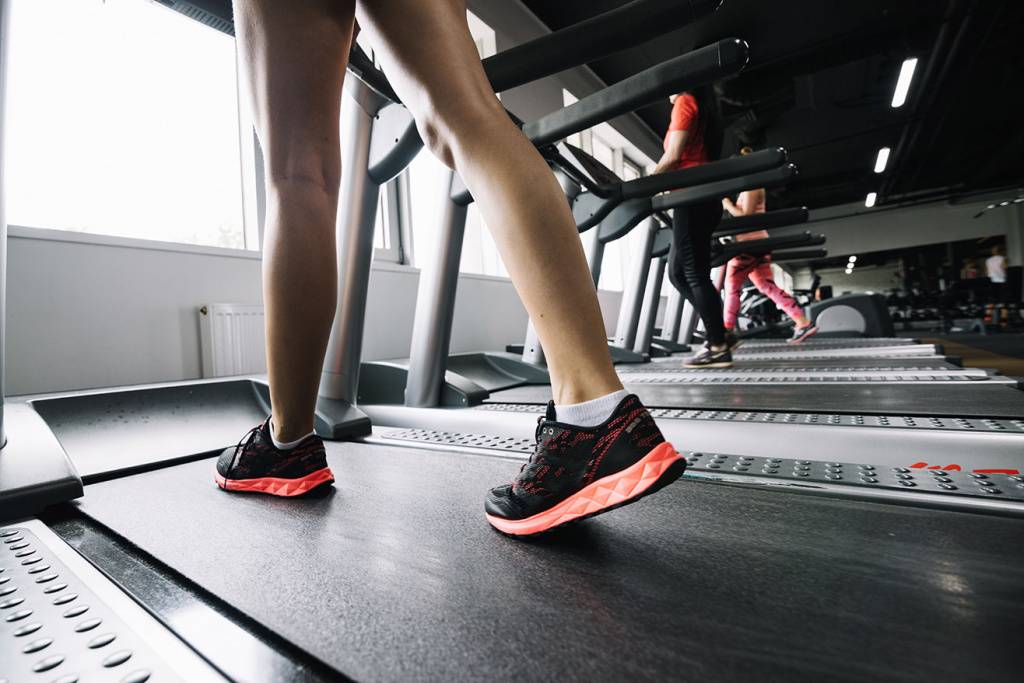 Как выбрать кроссовки для бега, фитнеса и силового спорта | simpleslim