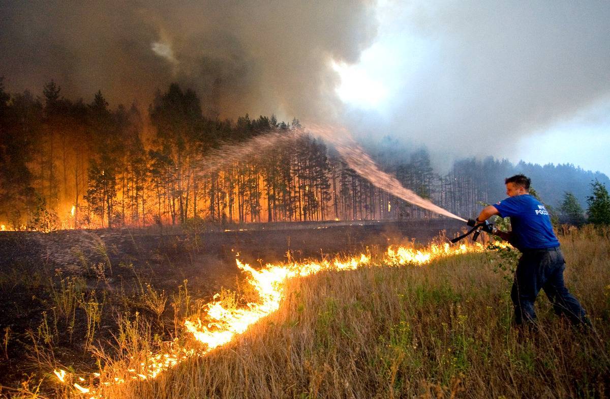 Тушение пожаров в неблагоприятных климатических условиях