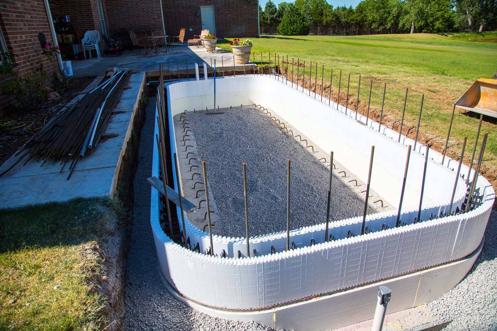 Дно бетонного бассейна: как утеплить бетонной бассейн в земле пеноплексом, секреты теплоизоляции