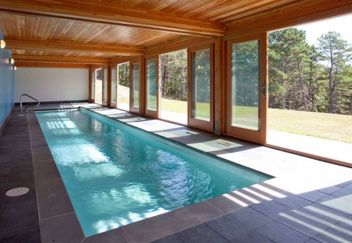 Как сделать бассейн в частном доме: примеры домов с бассейном из бруса от holz house