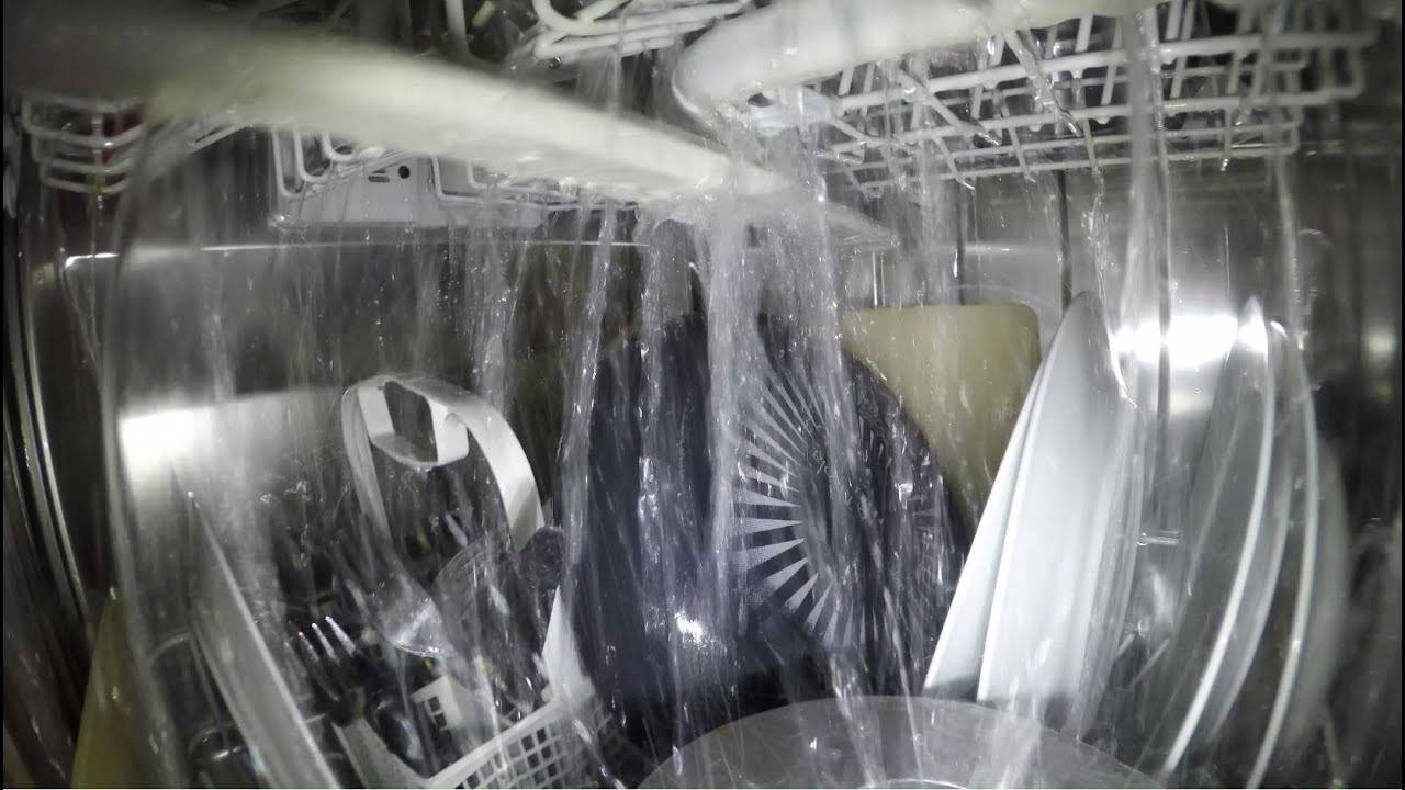 Посудомоечная машина плохо моет, в чем причина