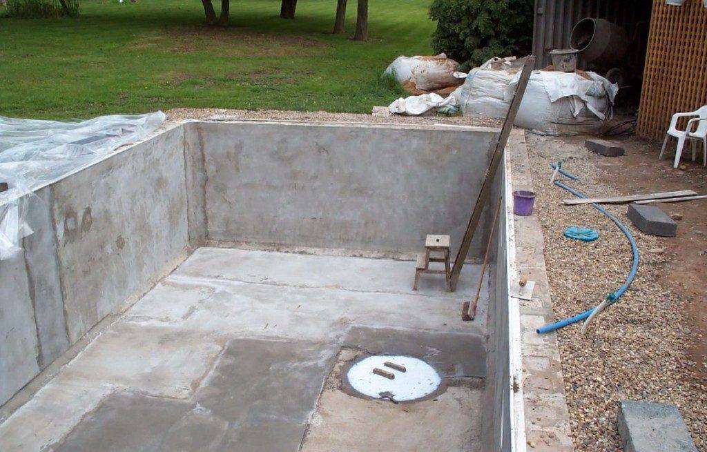 Пропорции бетона для бассейна своими руками: состав и марка (фото, видео)