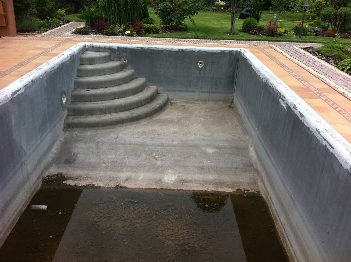 Бассейн из бетона своими руками: подробная инструкция с фото и видео | housedb.ru