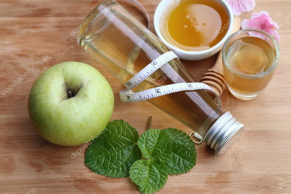 Яблочный уксус для похудения: польза и вред - помогают ли обертывания и можно ли его употреблять, как пить с медом и содой, как принимать?