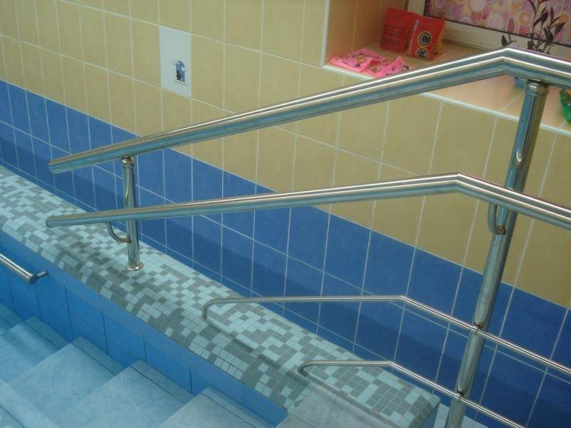 Лестница для бассейна своими руками
