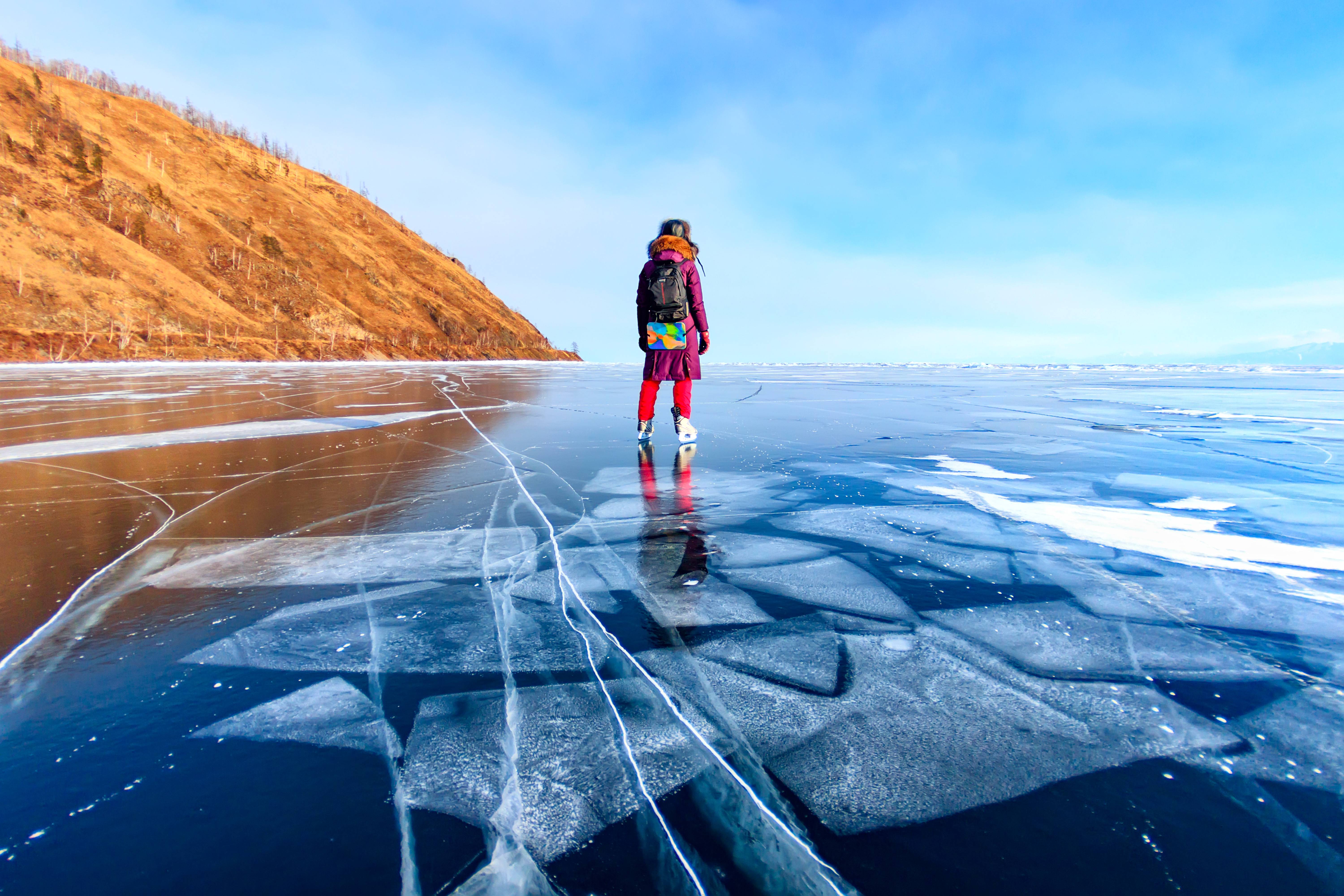 Что посмотреть на байкале зимой: супер лед и 12 лучших мест
