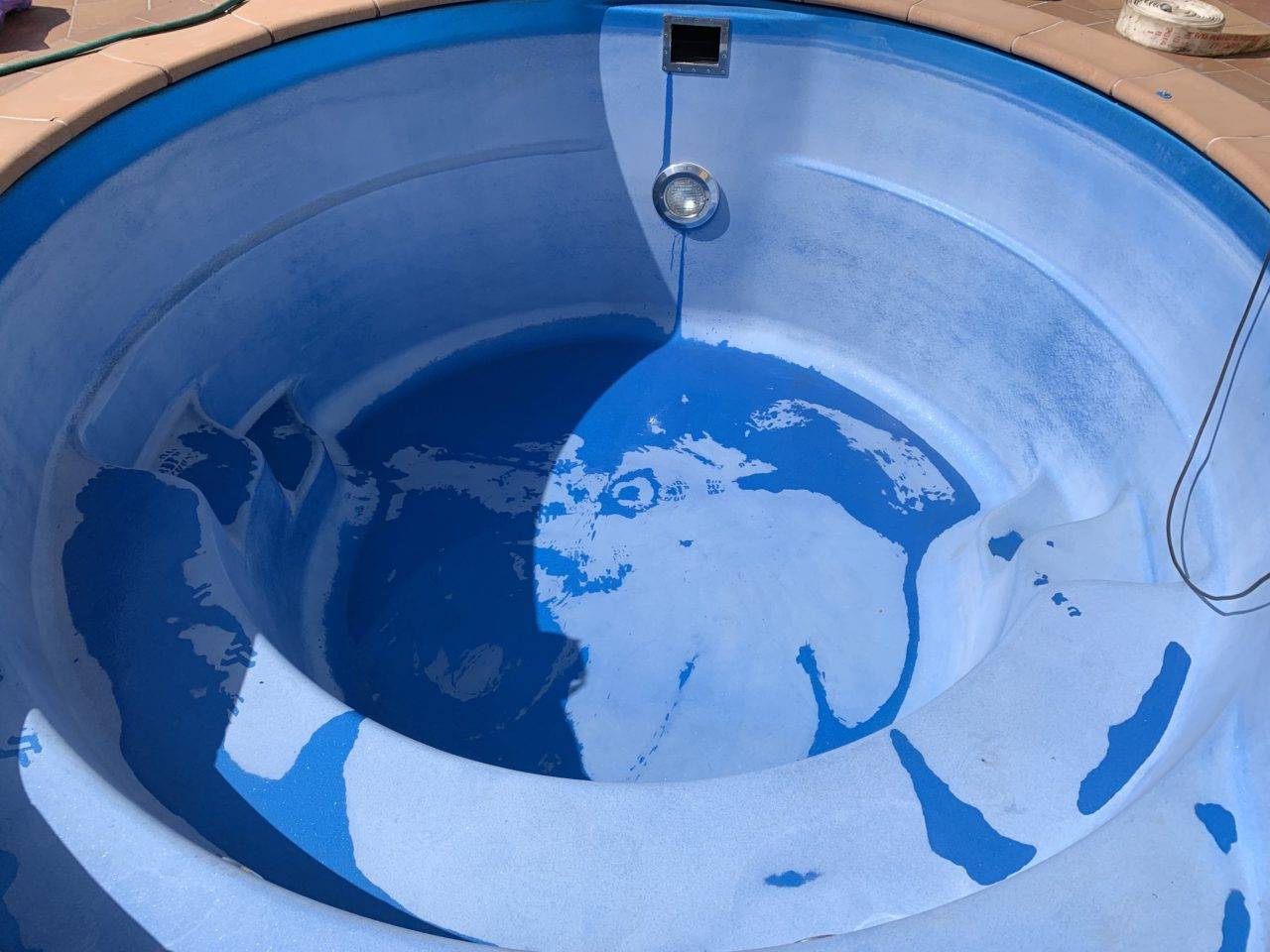 Краска для воды в бассейне