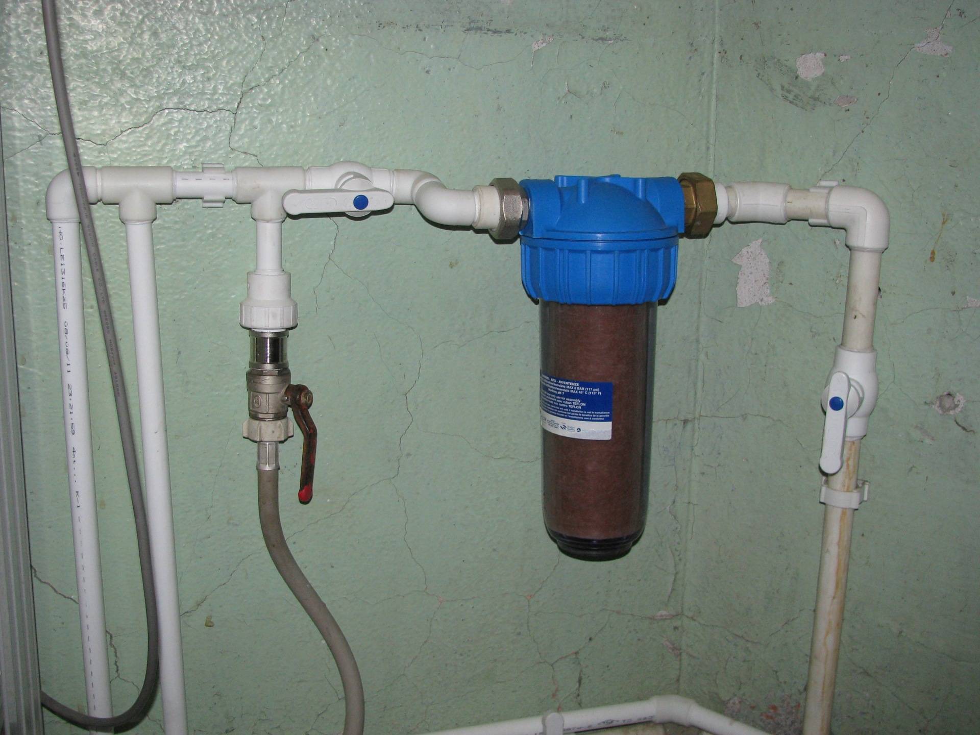 Установка фильтра для воды под мойку своими руками: пошаговая инструкция